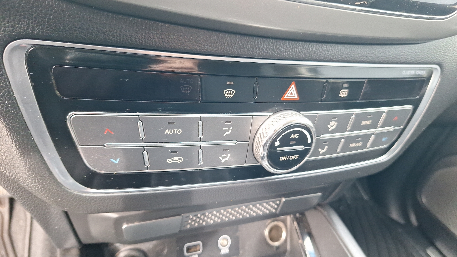 SsangYong Rexton — foto 16 de 16