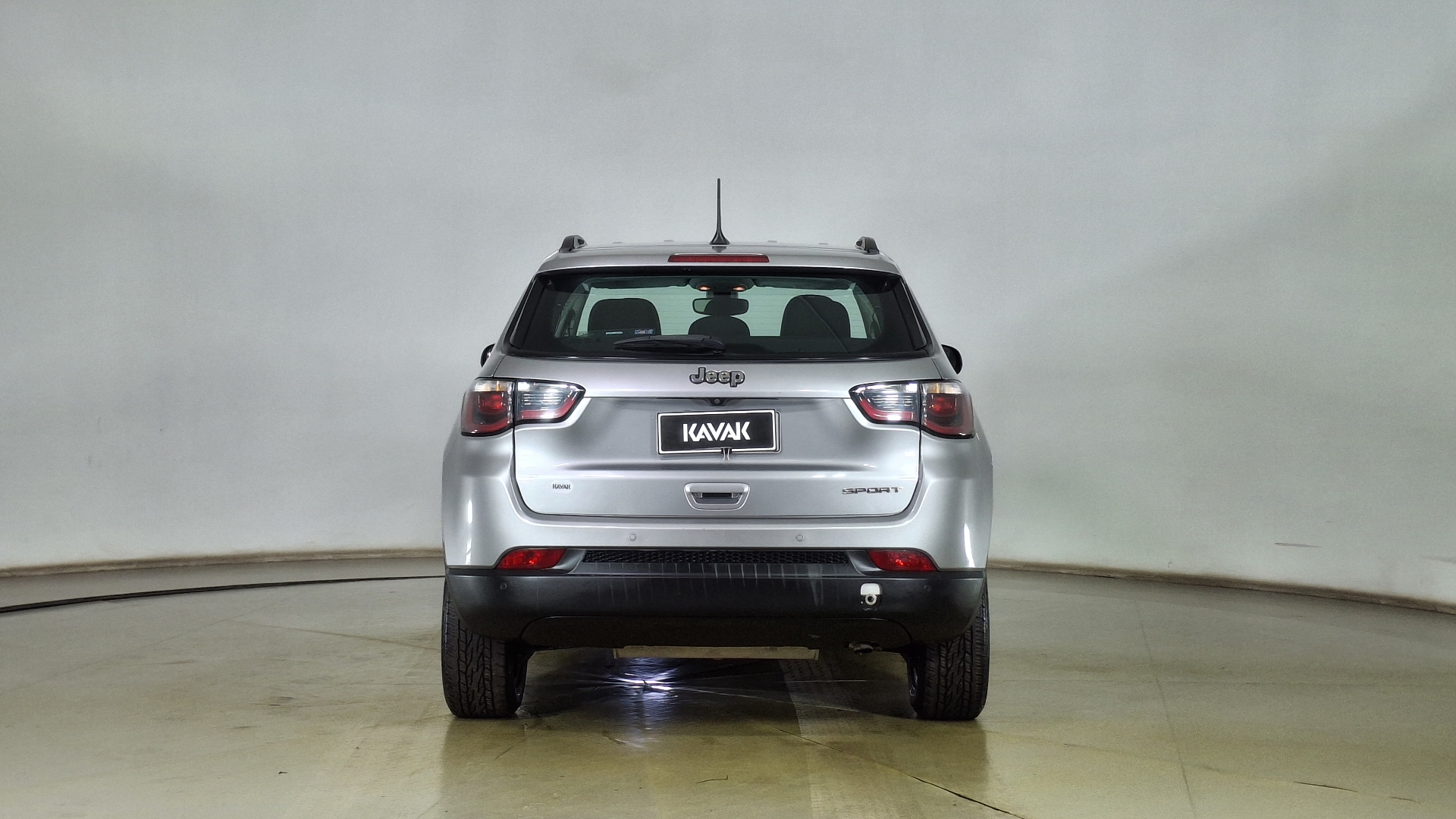 Jeep Compass — foto 5 de 16