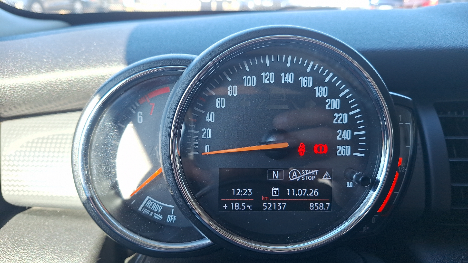 MINI Cooper — foto 9 de 14