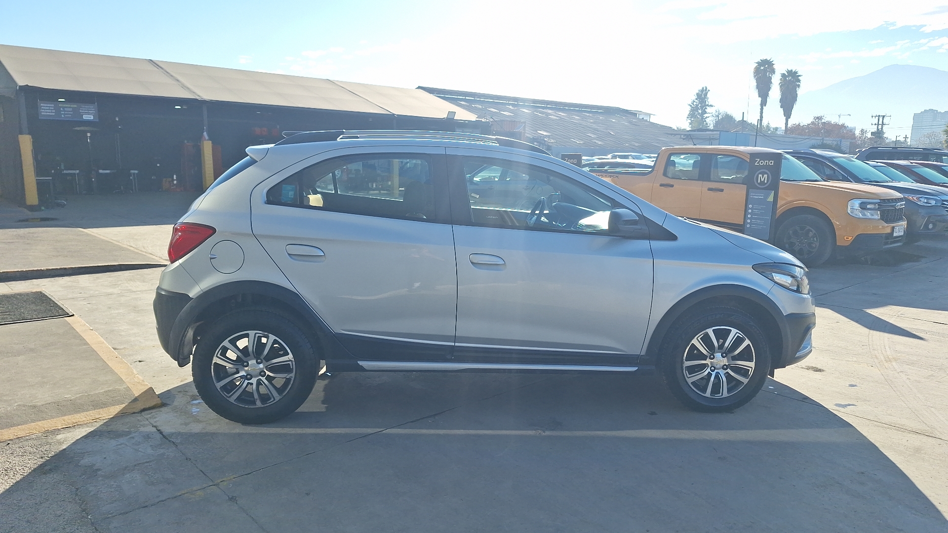 Chevrolet Onix — foto 5 de 15