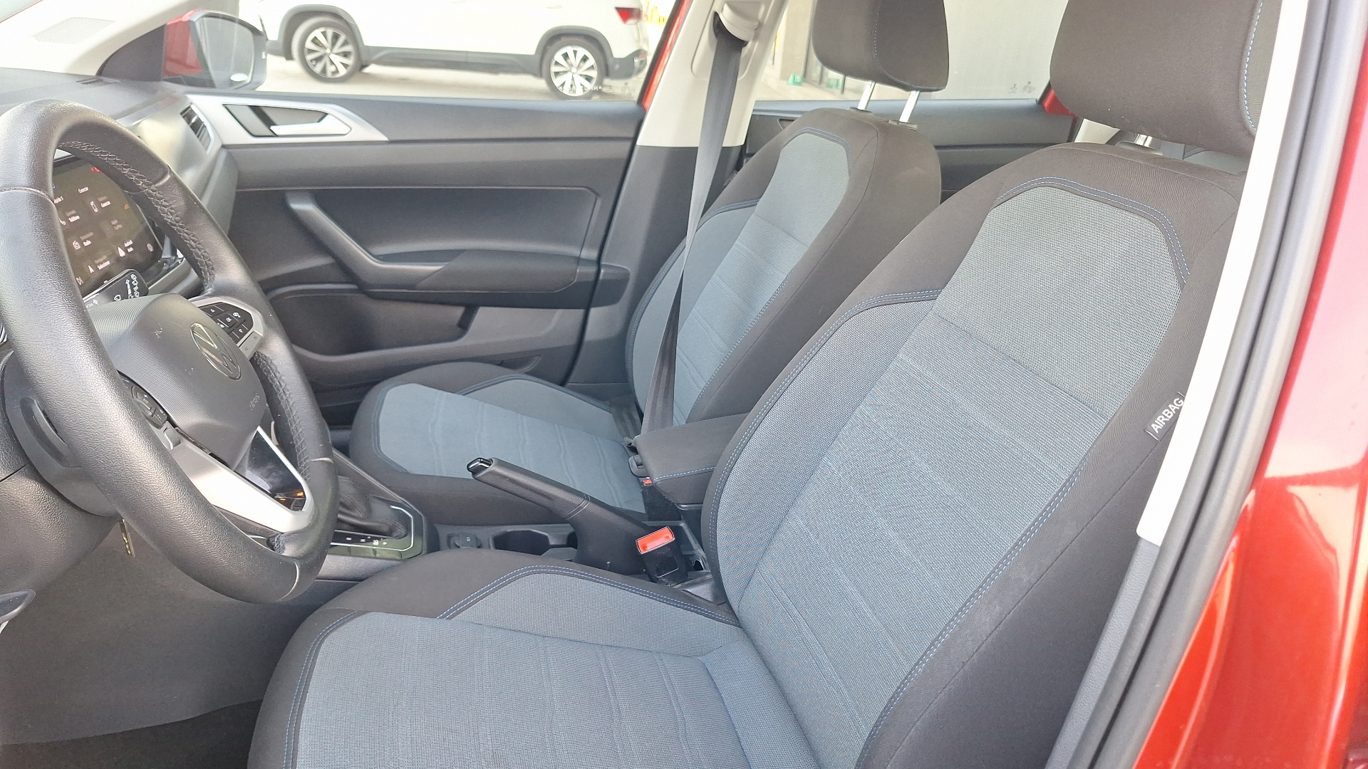 Volkswagen Nivus — foto 13 de 14