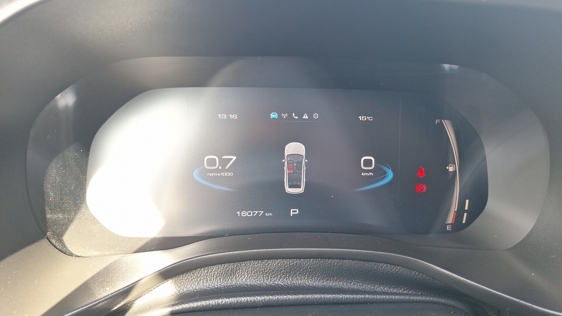 Haval Jolion — foto 9 de 15