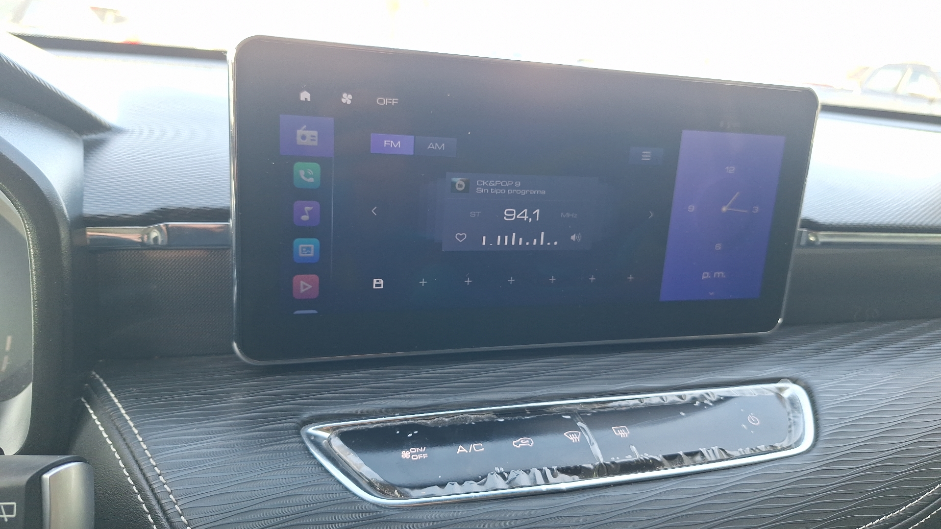 Haval Jolion — foto 10 de 15