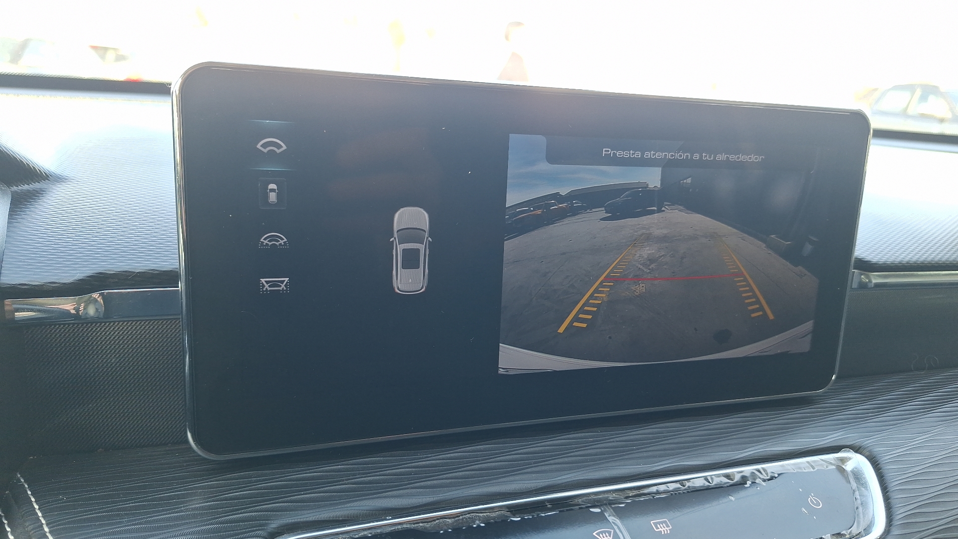 Haval Jolion — foto 12 de 15