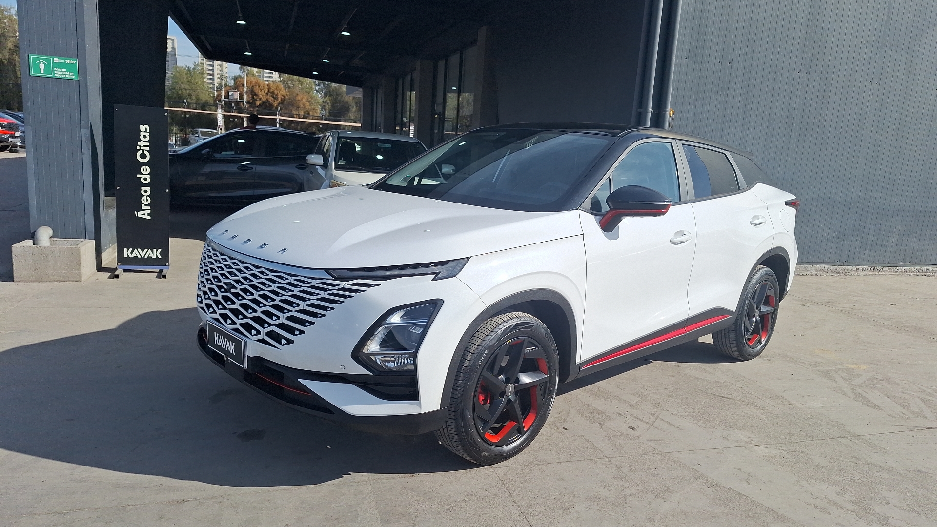 Omoda C5