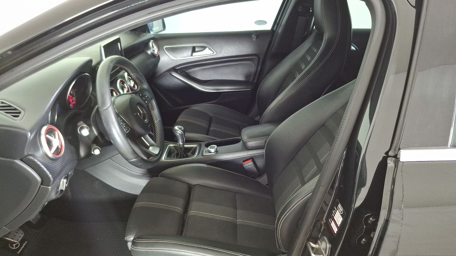 Mercedes-Benz Clase A — foto 12 de 15
