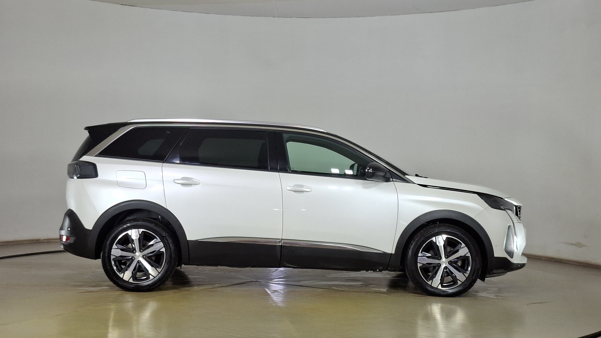 Peugeot 5008 — foto 4 de 18