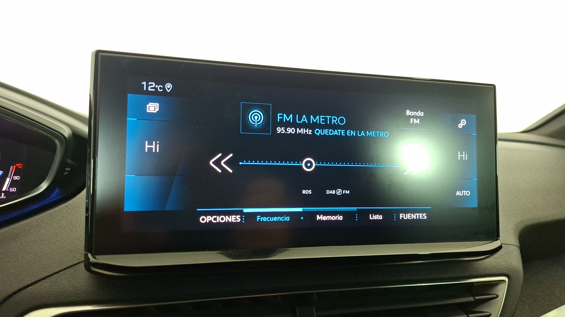 Peugeot 5008 — foto 11 de 18