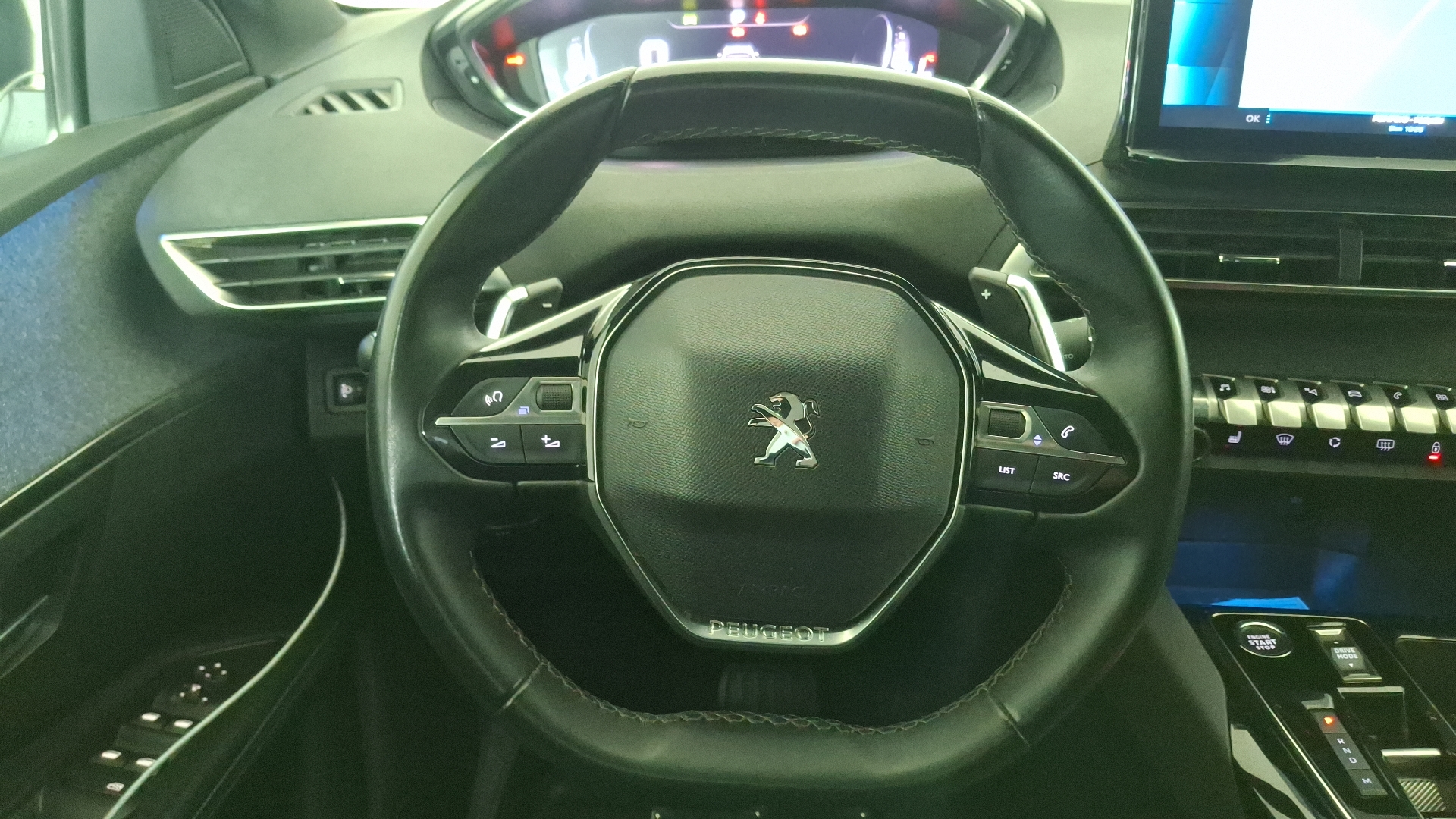Peugeot 5008 — foto 8 de 16