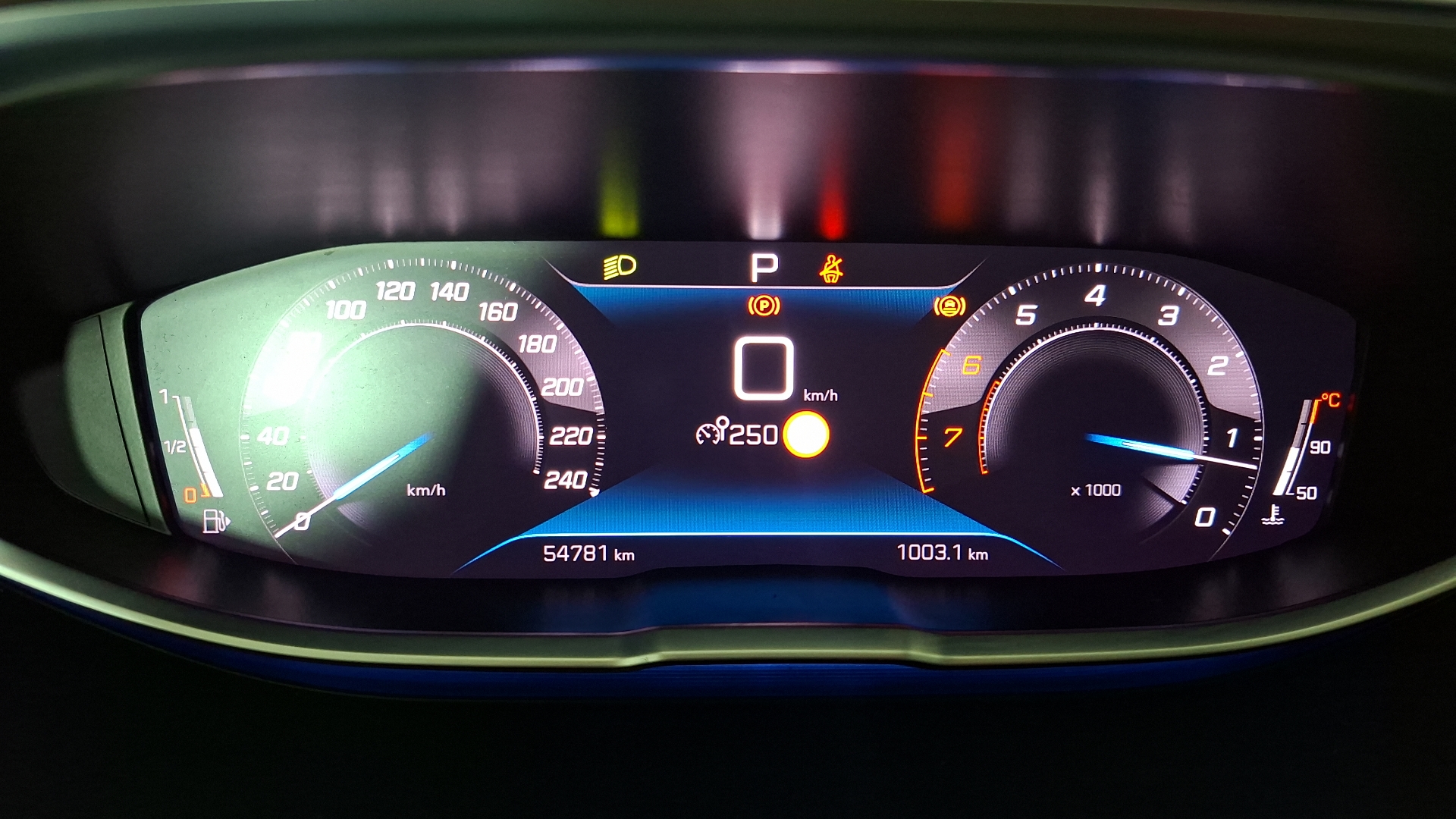 Peugeot 3008 — foto 10 de 17