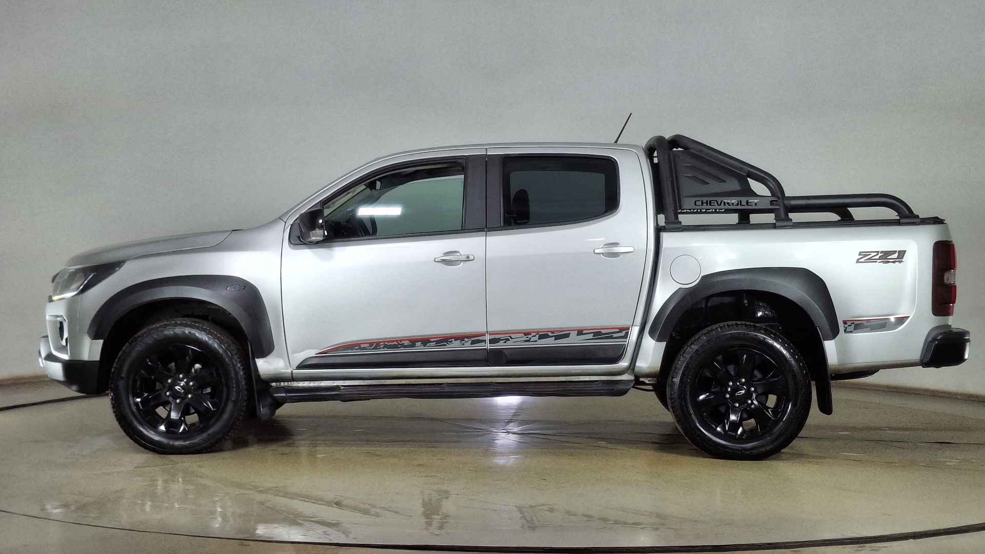 Chevrolet Colorado — foto 7 de 16