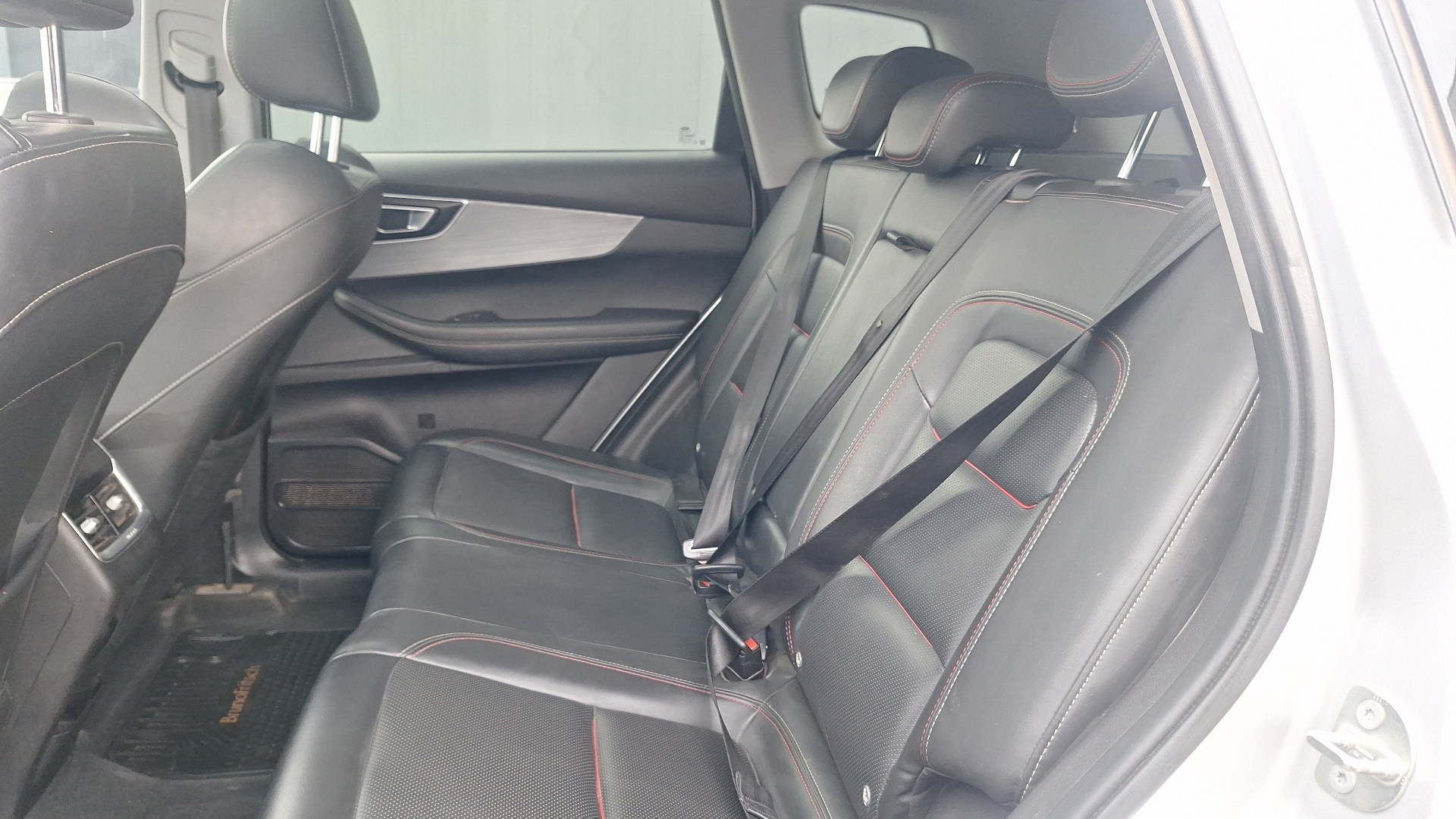 Chery Tiggo 7 Pro — foto 14 de 16