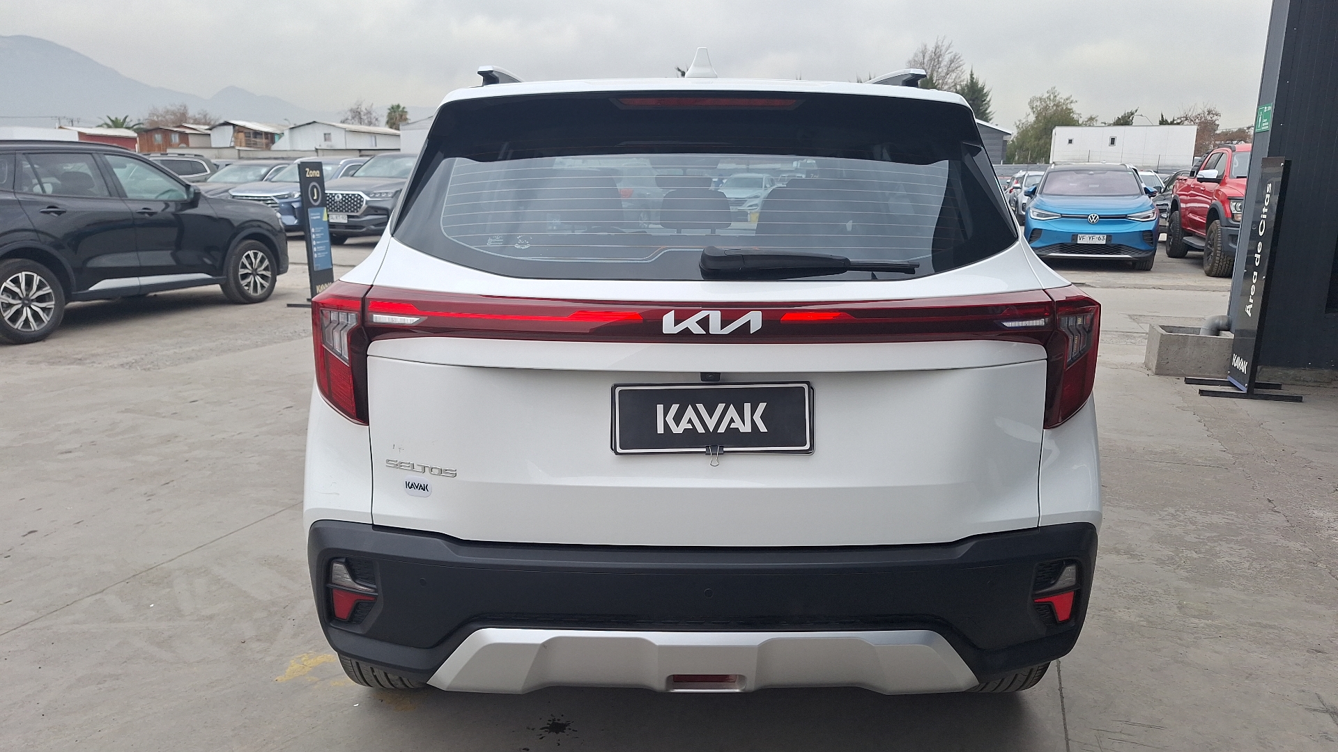 KIA Seltos — foto 3 de 15