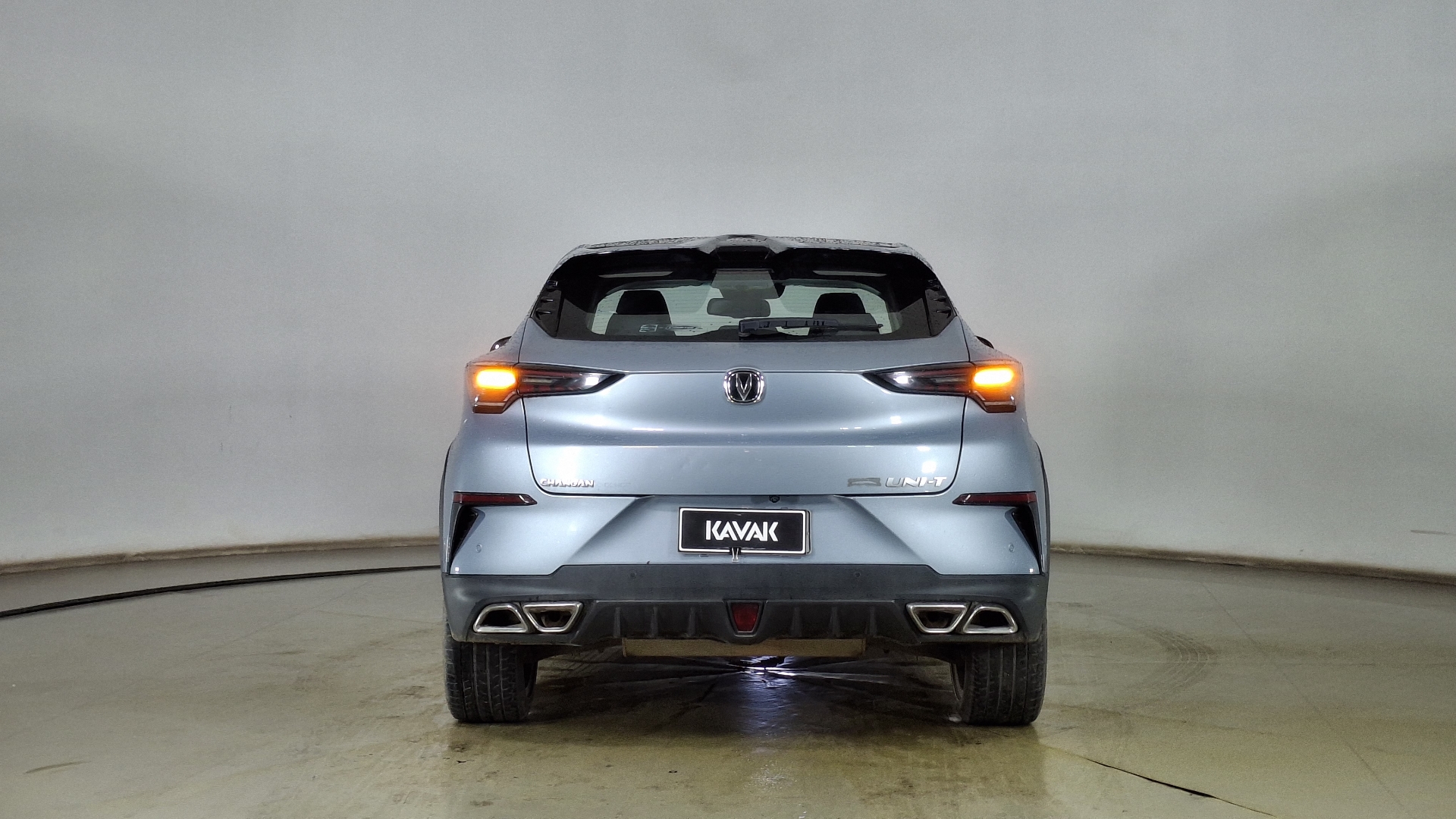 Changan Uni-T — foto 5 de 16