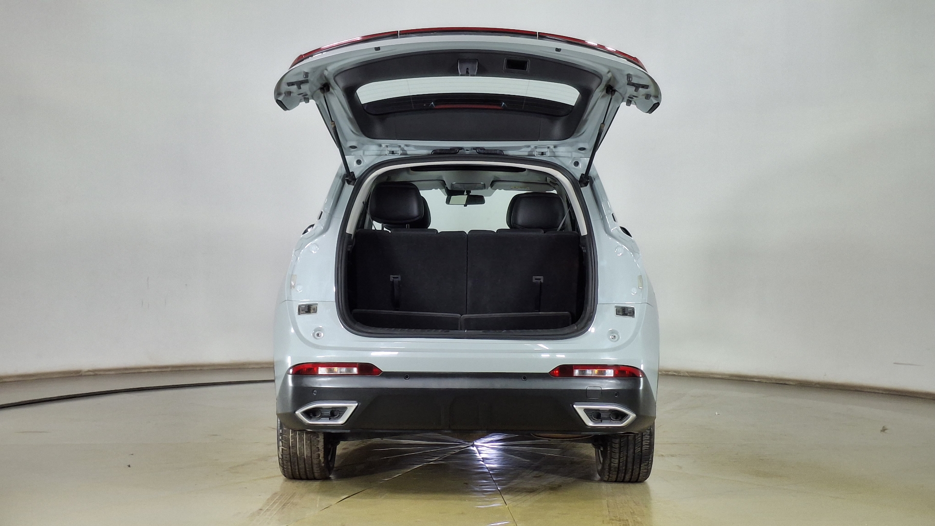 DFSK Suv600 — foto 6 de 17