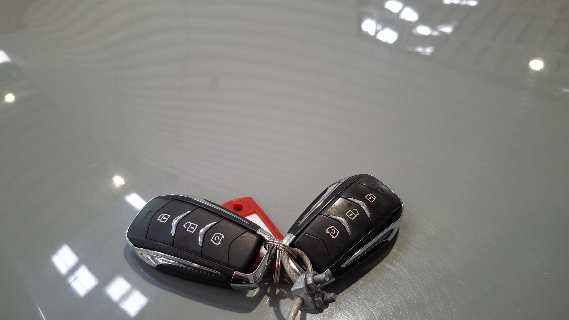 DFSK Suv600 — foto 17 de 17