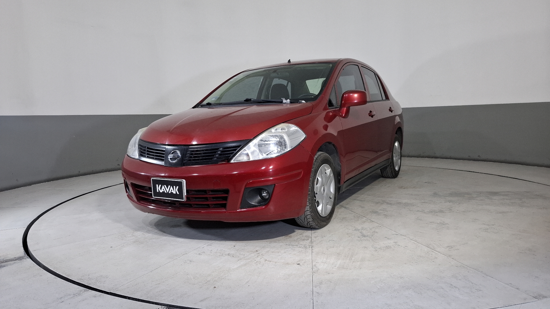 Nissan Tiida 2015