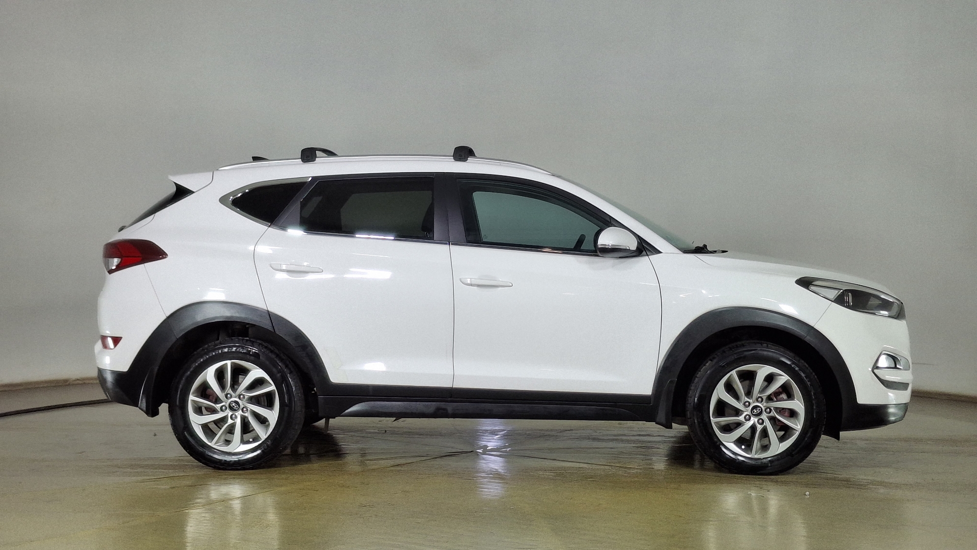 Hyundai Tucson — foto 4 de 16