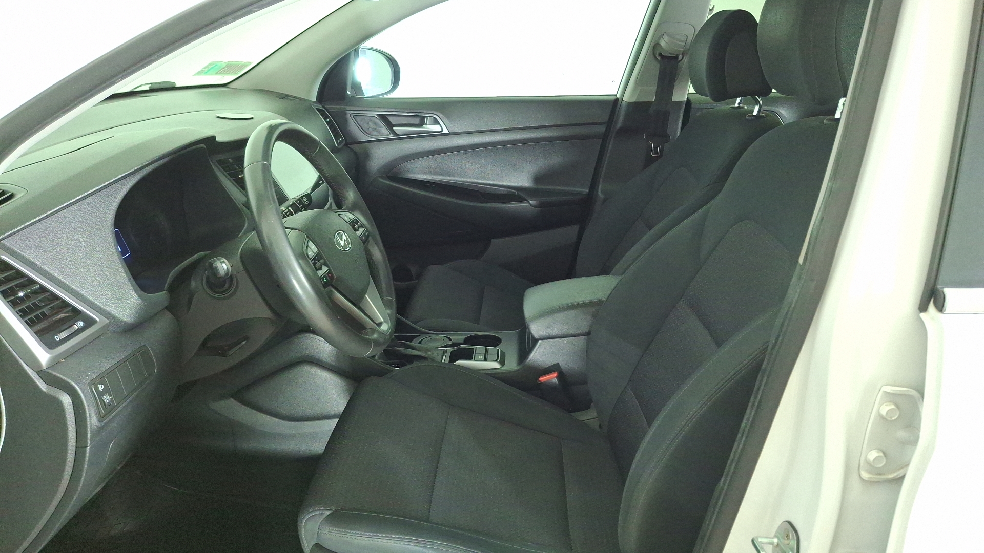 Hyundai Tucson — foto 13 de 16