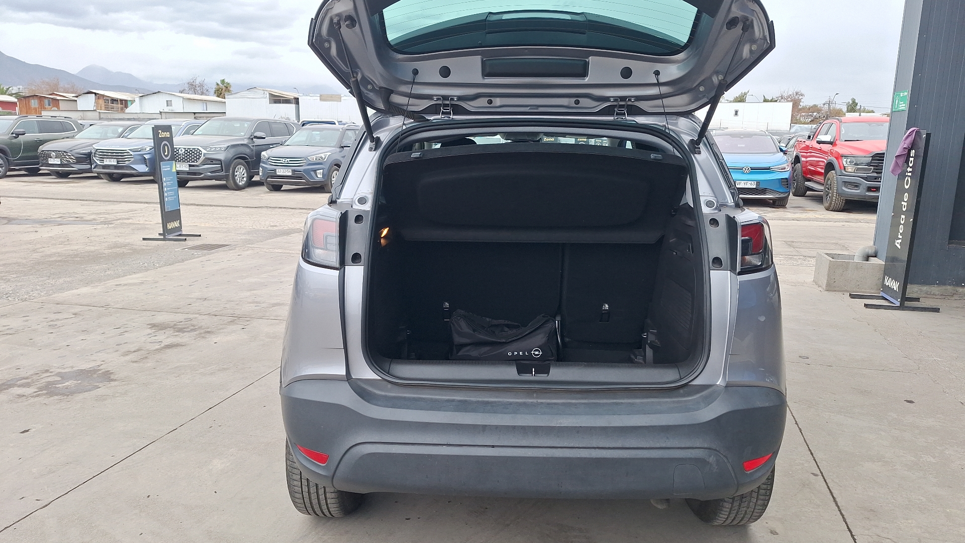 Opel Crossland — foto 4 de 15