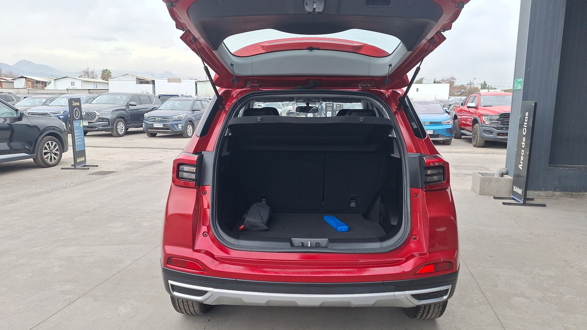 Chery Tiggo 3 — foto 4 de 14