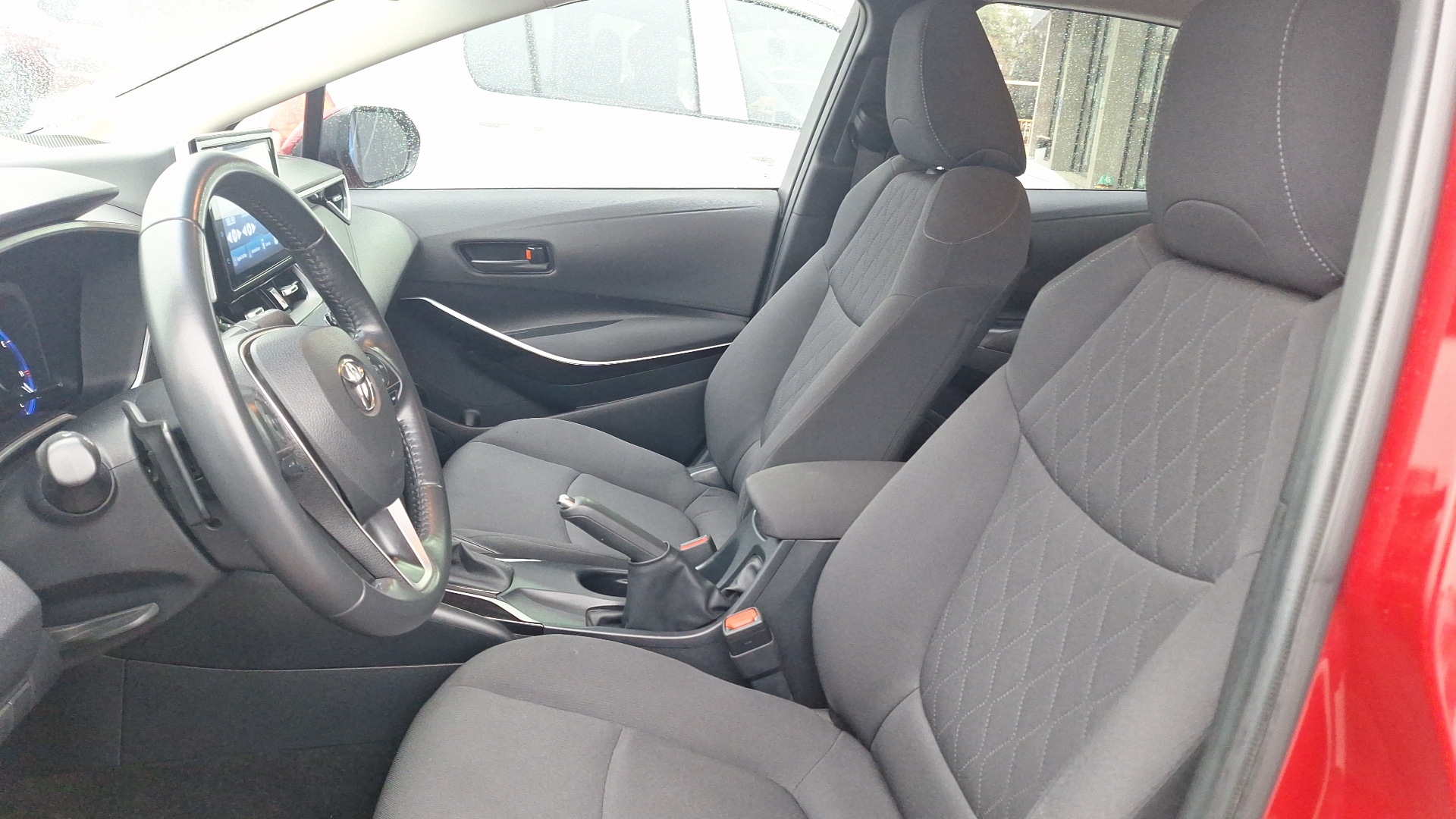 Toyota Corolla — foto 14 de 15