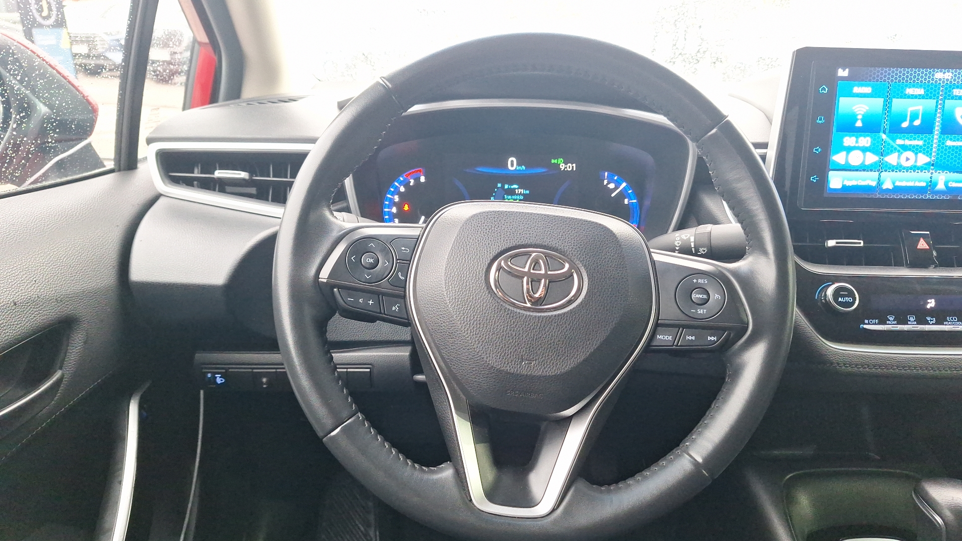 Toyota Corolla — foto 8 de 15