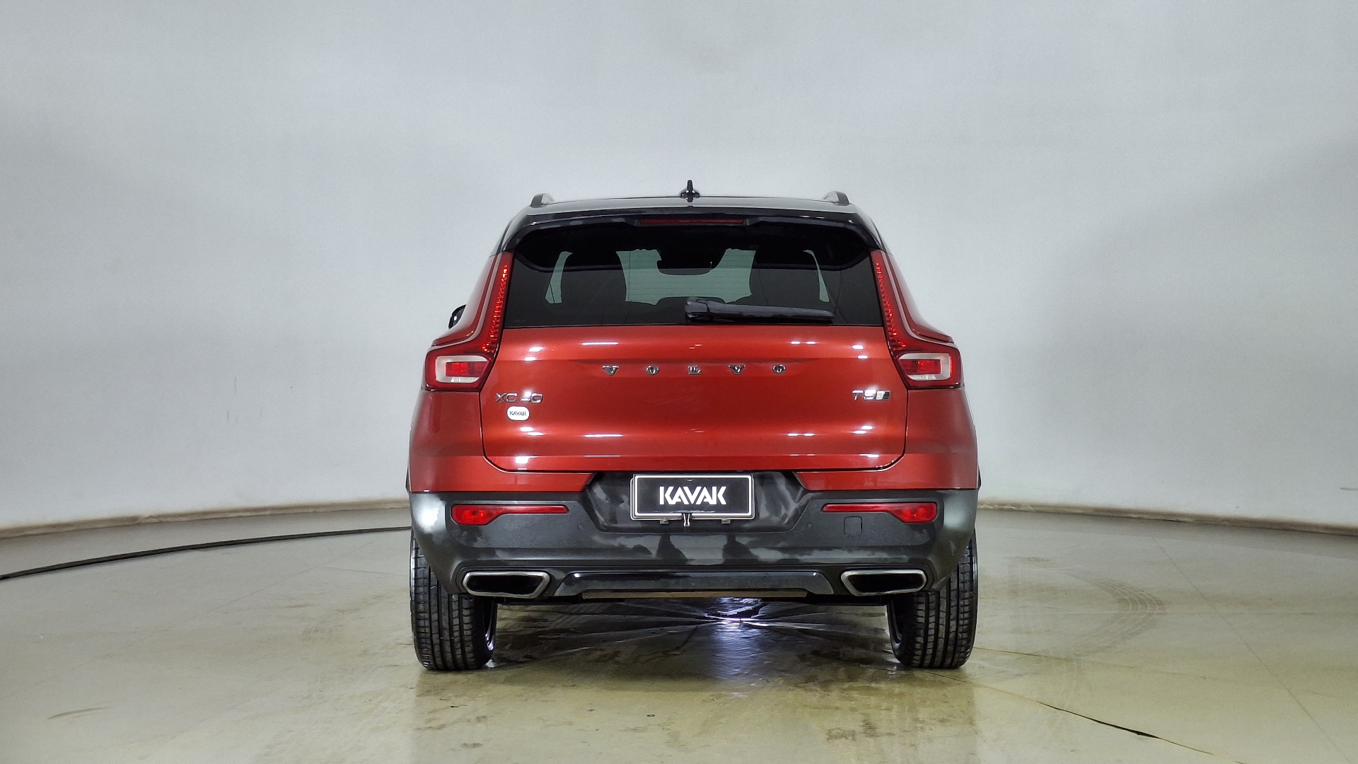 Volvo XC40 — foto 5 de 16