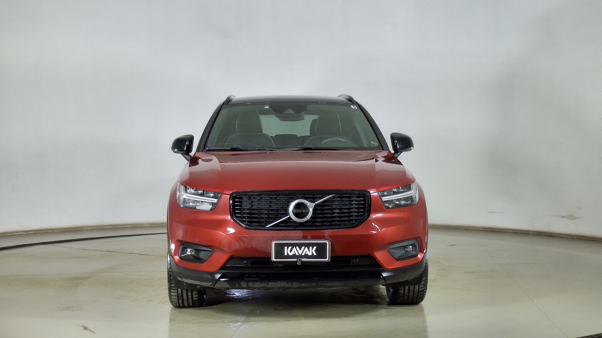 Volvo XC40 — foto 2 de 16