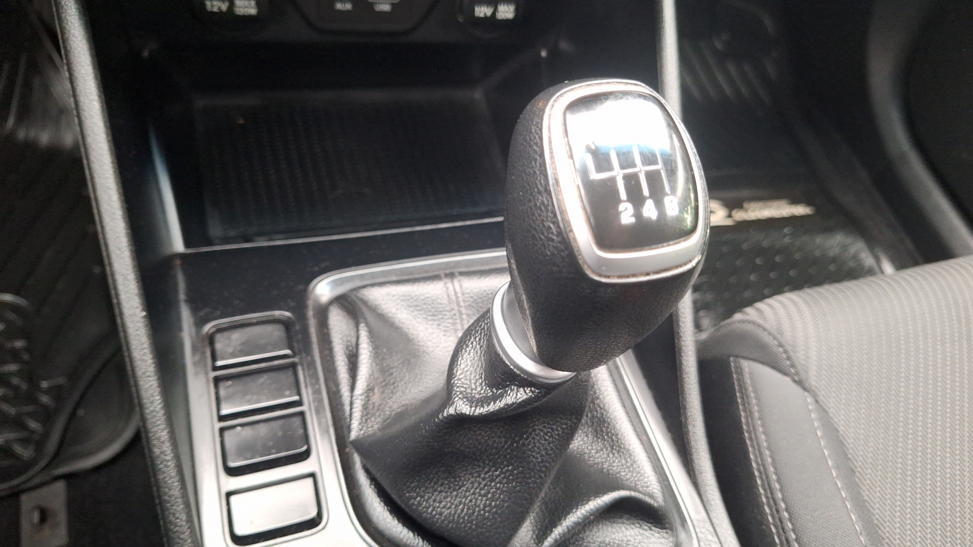 Hyundai Tucson — foto 11 de 15