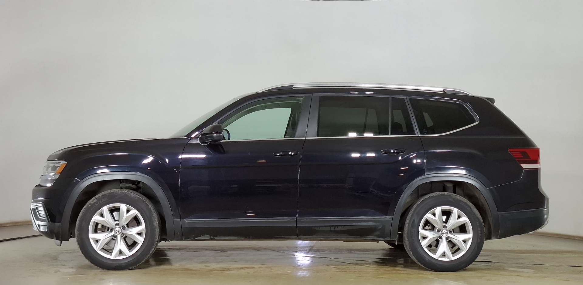 Volkswagen Atlas — foto 7 de 17