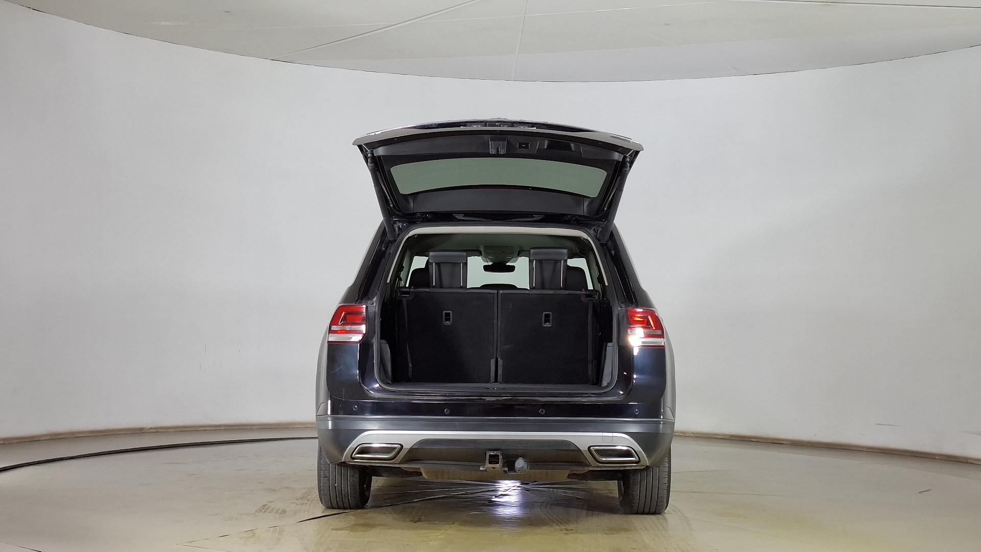 Volkswagen Atlas — foto 6 de 17