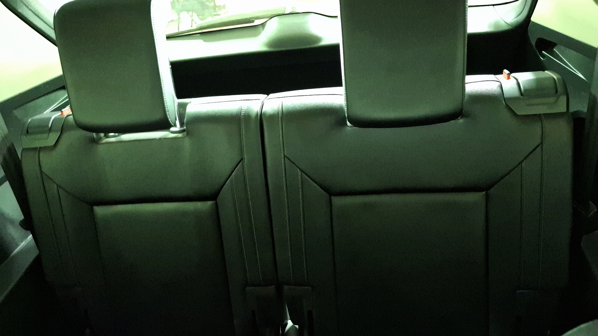 Volkswagen Atlas — foto 15 de 17