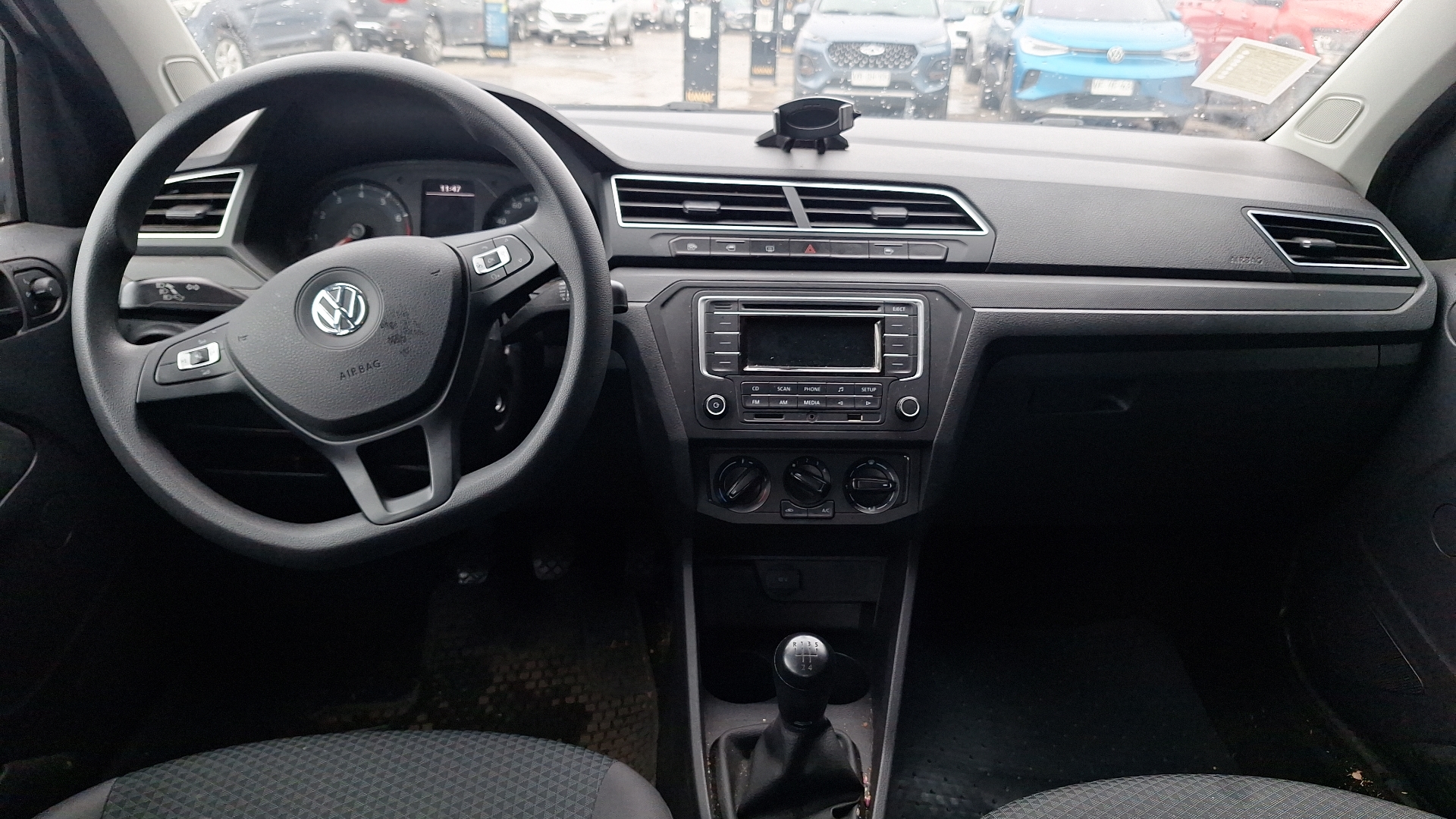 Volkswagen Voyage — foto 6 de 14