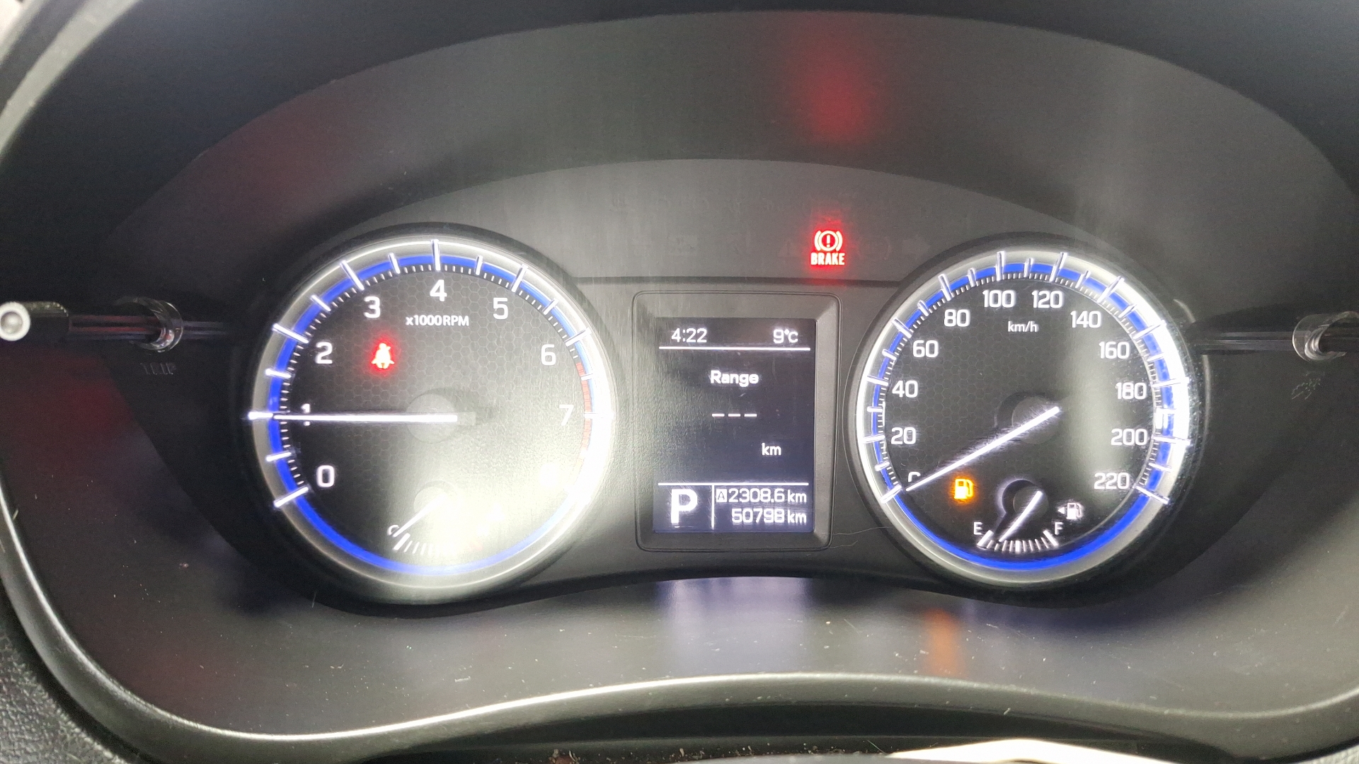 Suzuki S-Cross — foto 9 de 14