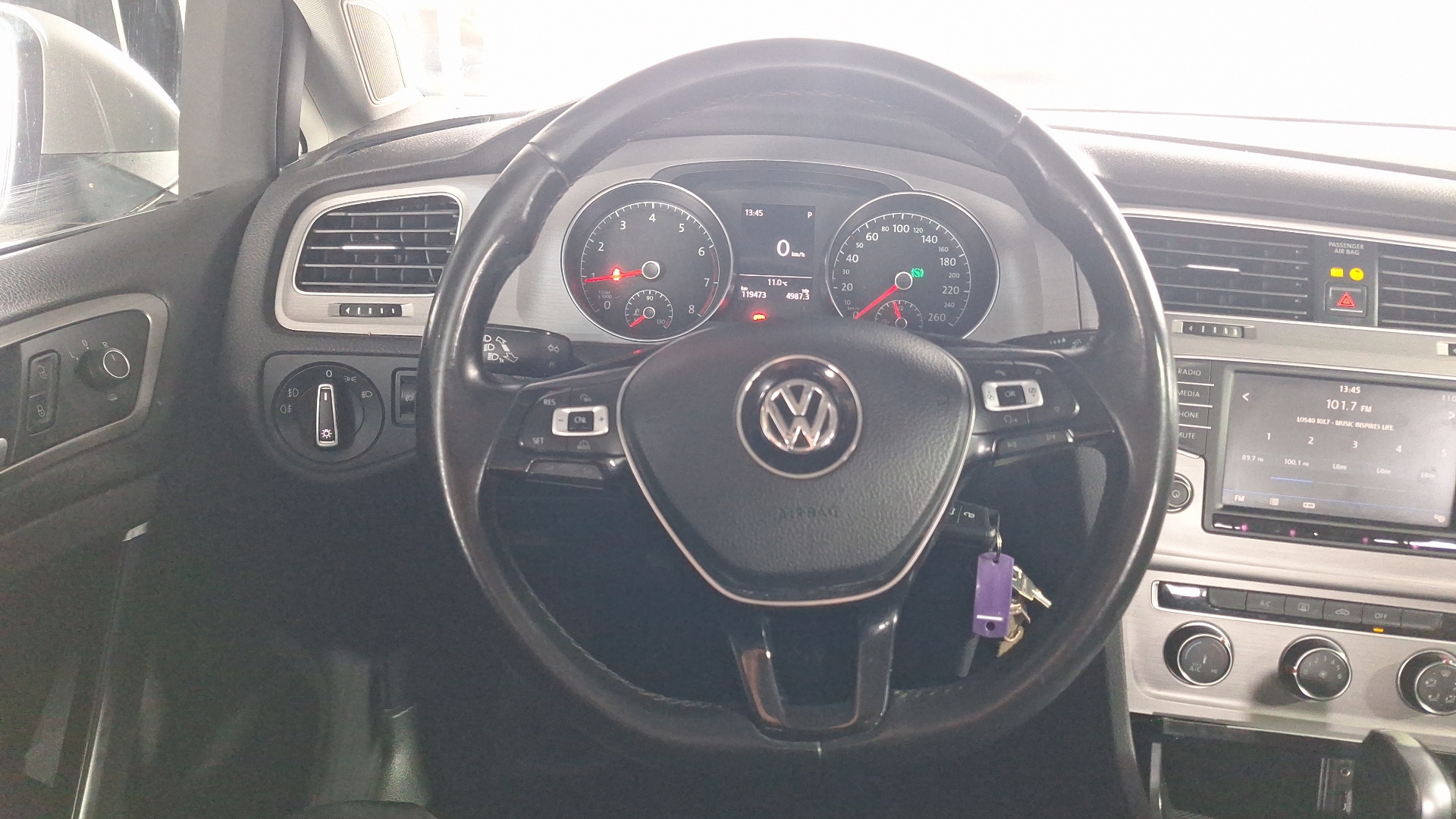 Volkswagen Golf — foto 8 de 14