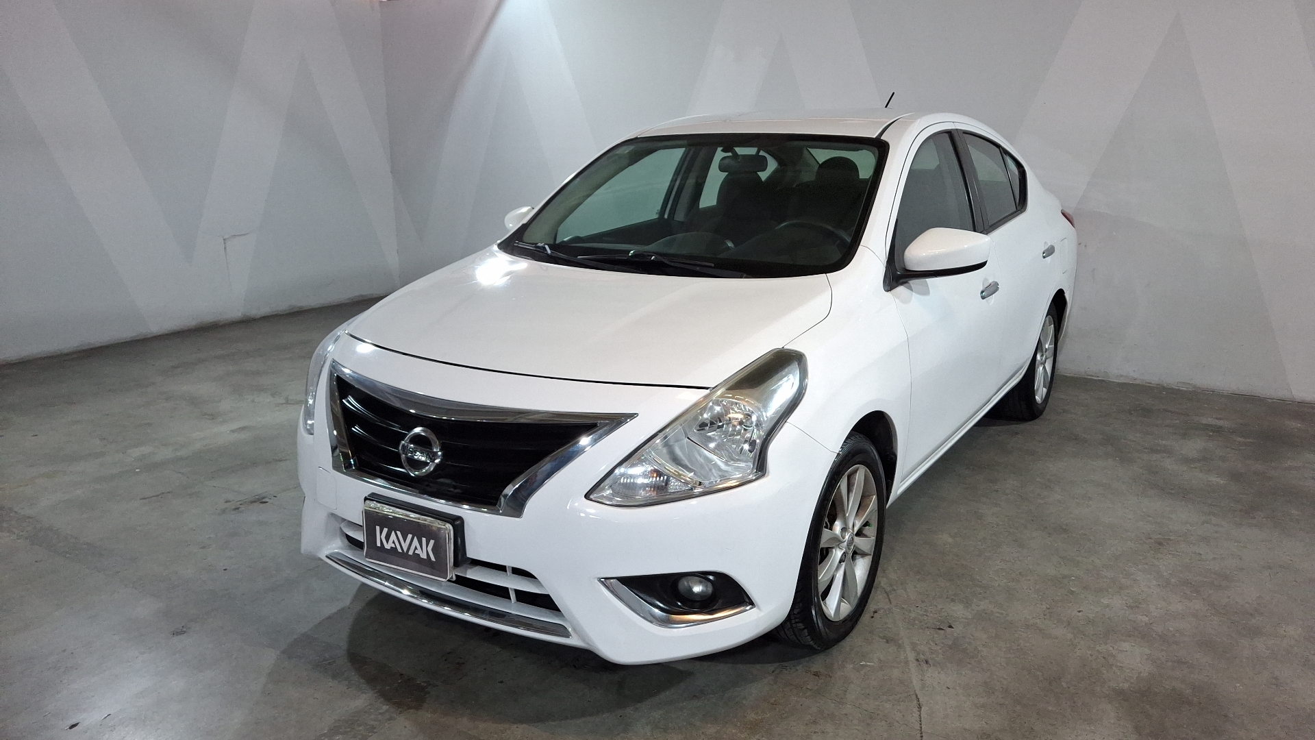 Nissan Versa 2015