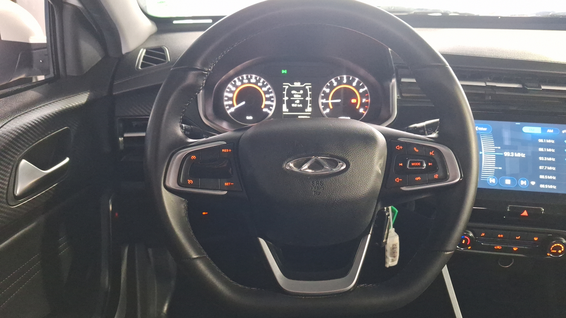 Chery Tiggo 2 Pro — foto 8 de 16