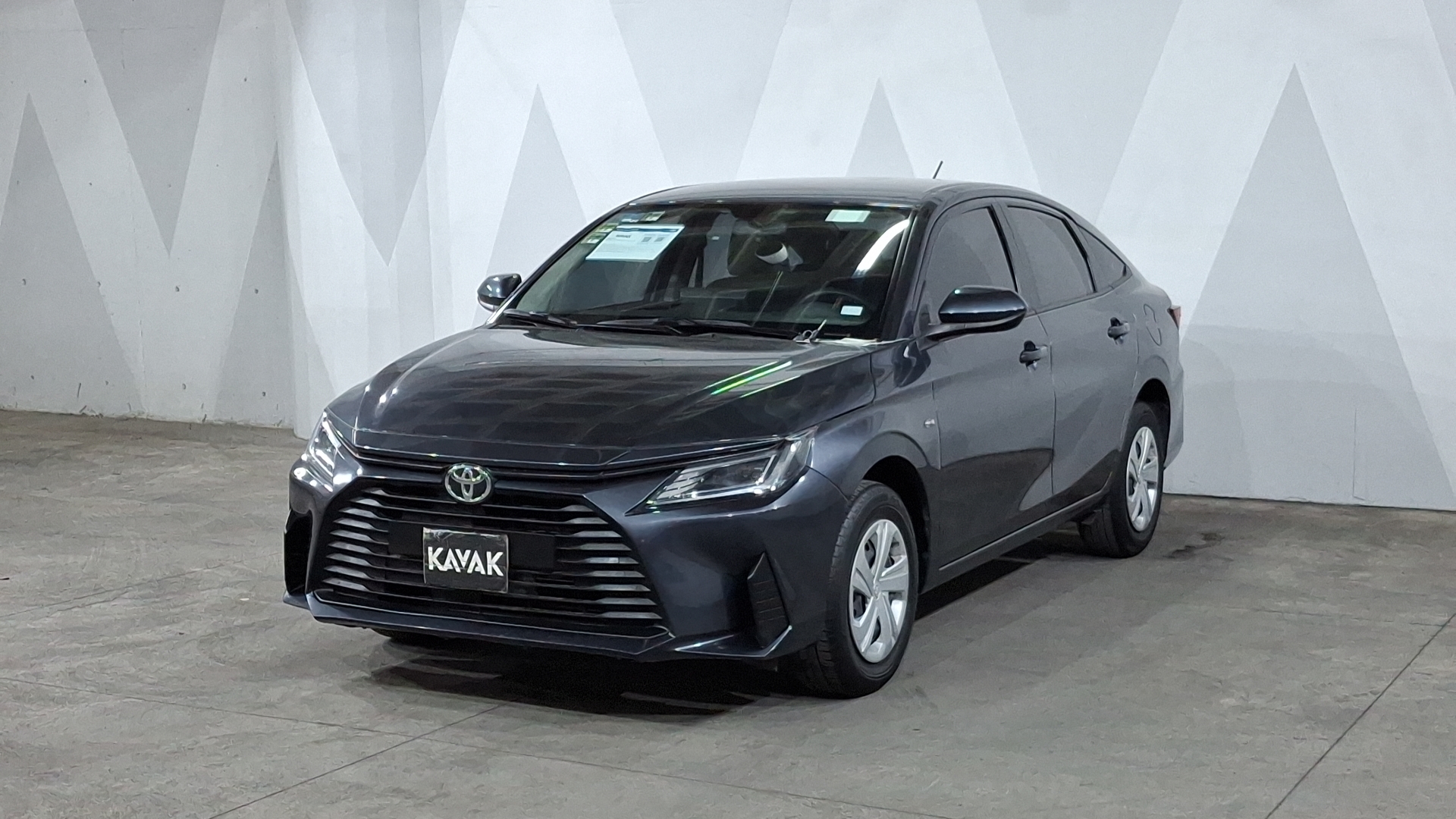 Toyota Yaris 2023