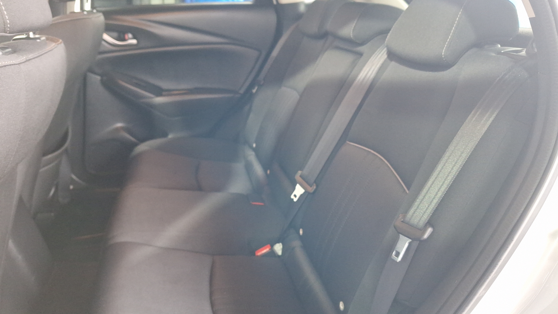 Mazda CX-3 — foto 13 de 15