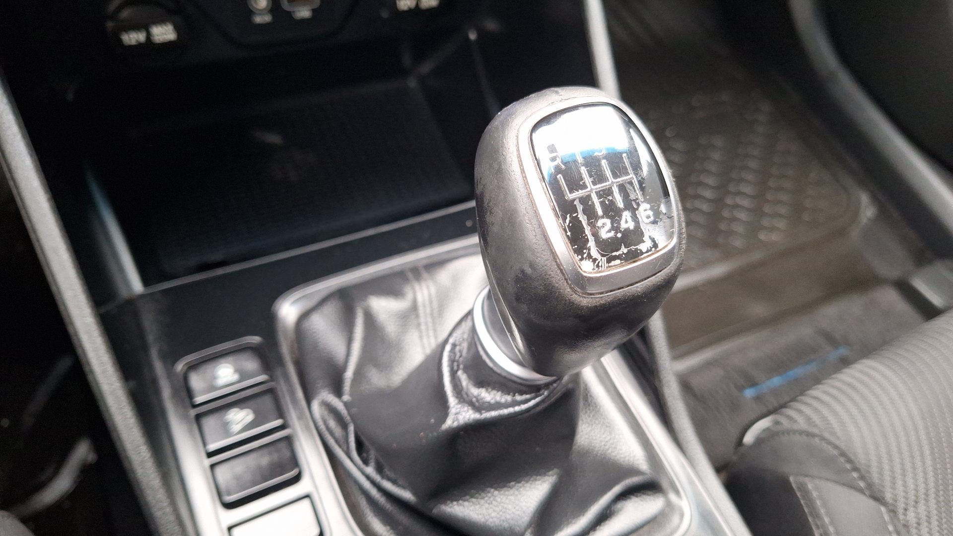 Hyundai Tucson — foto 11 de 15