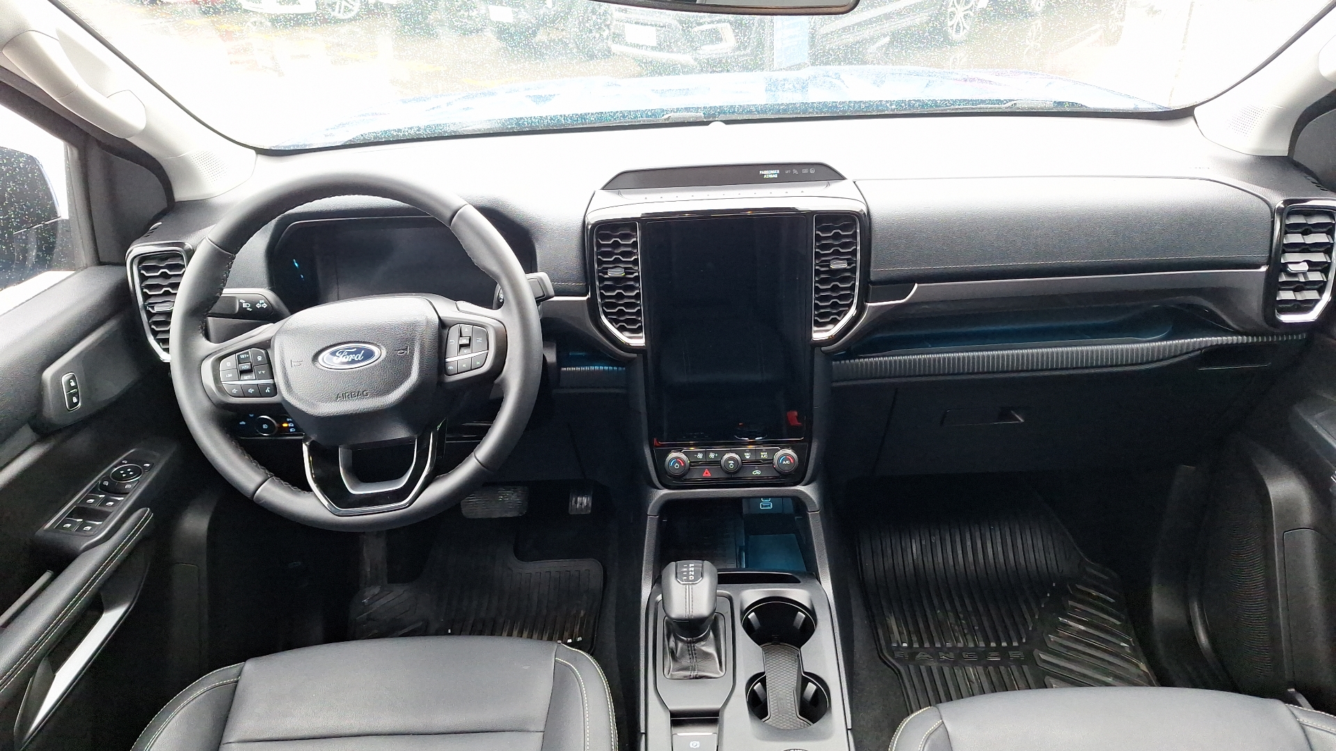 Ford Ranger — foto 6 de 15
