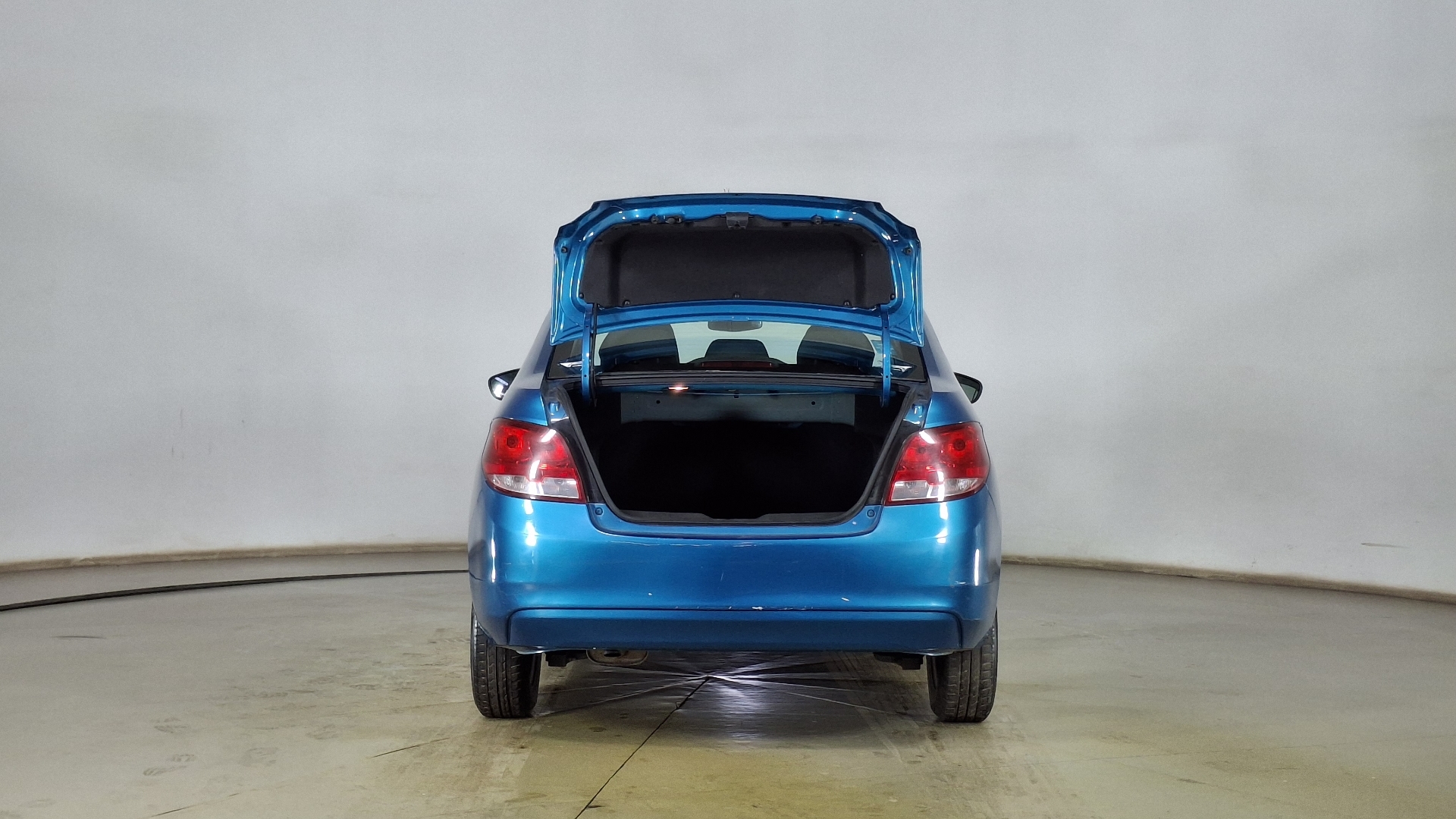 Chevrolet Sail — foto 6 de 15