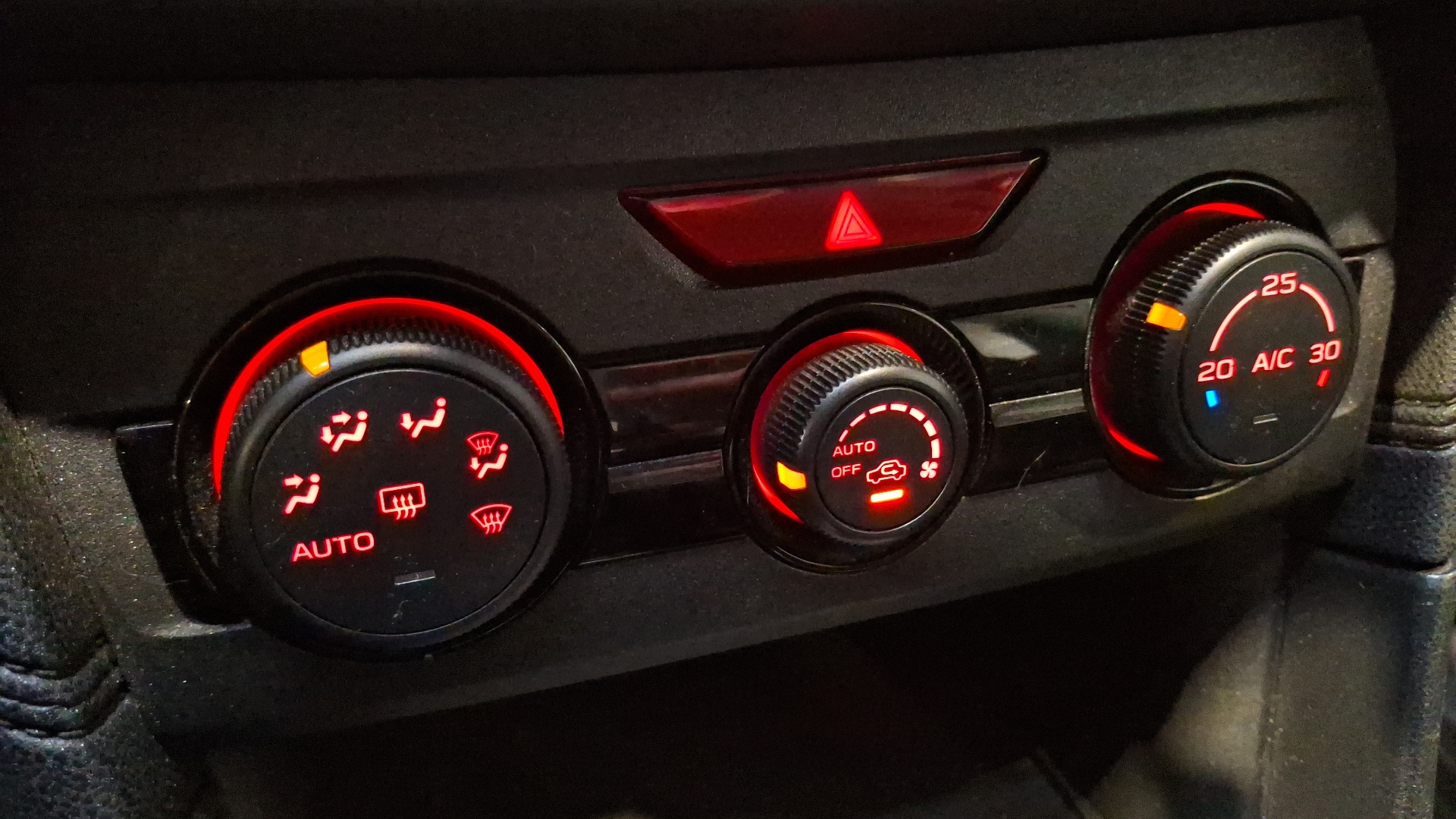 Subaru Xv — foto 15 de 16