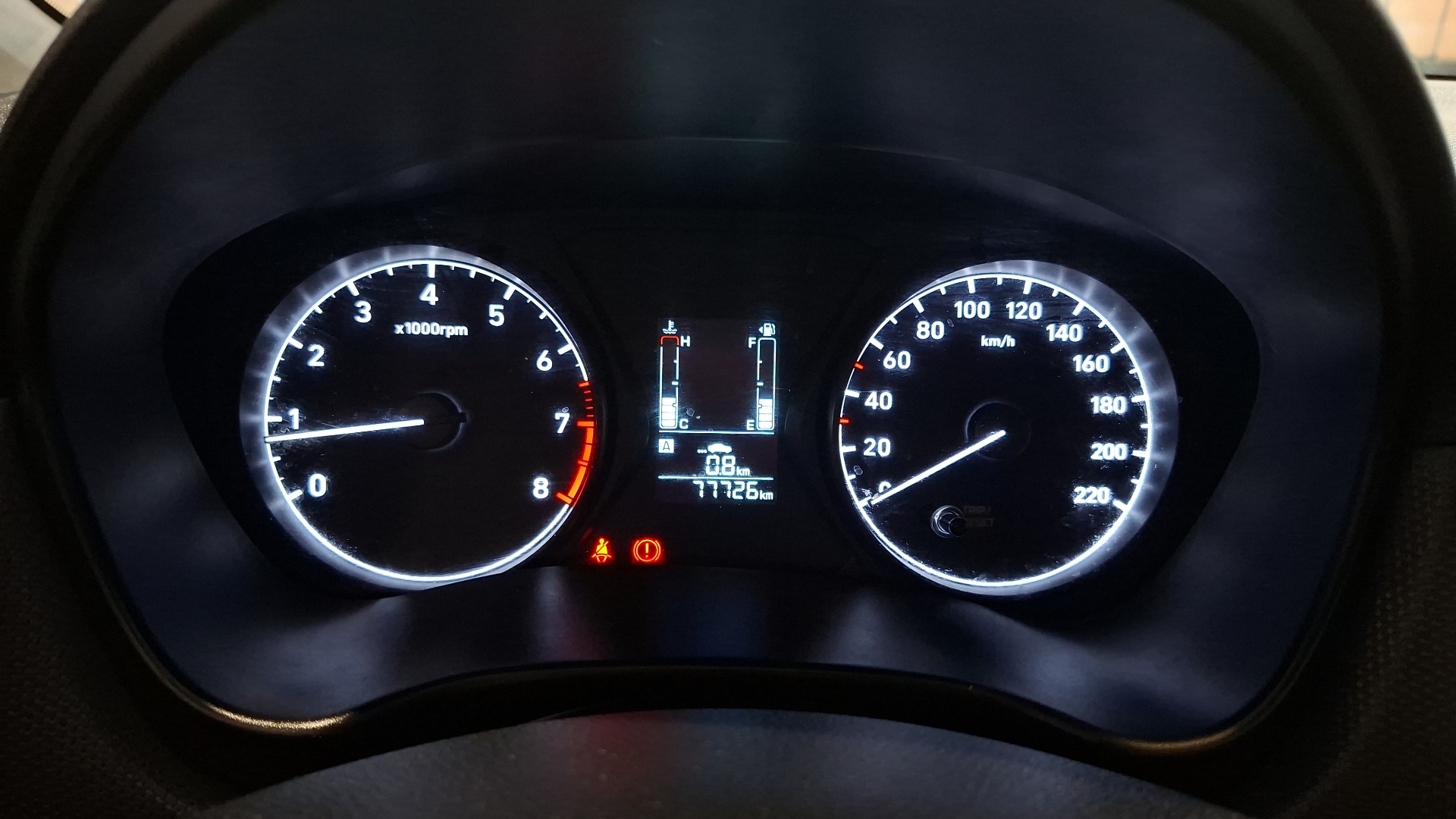 Hyundai Verna — foto 10 de 17