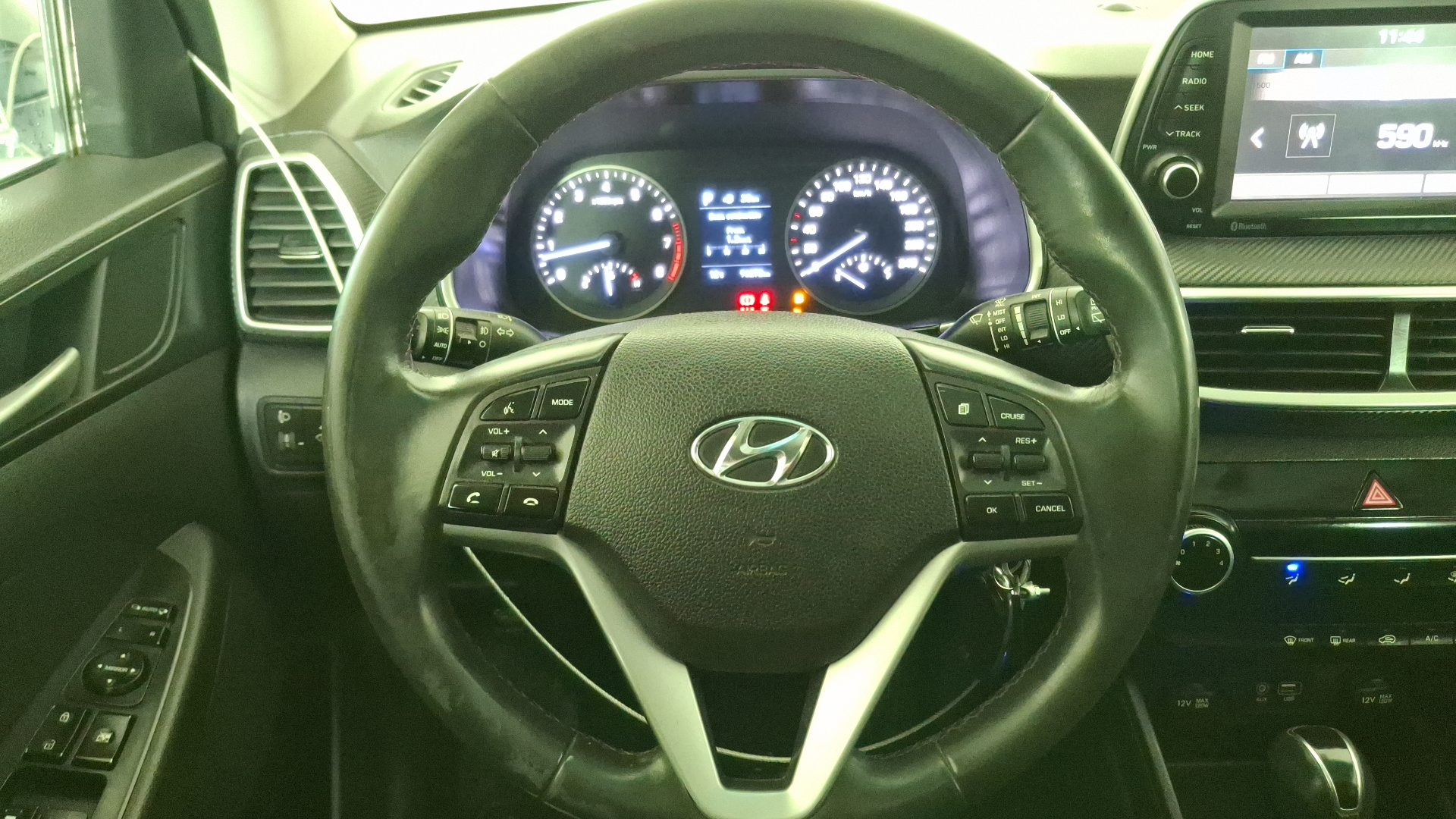 Hyundai Tucson — foto 8 de 16