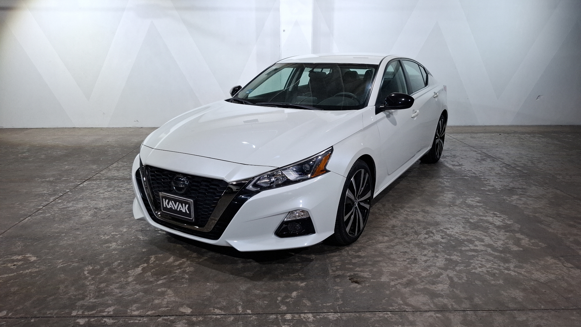 Nissan Altima 2021