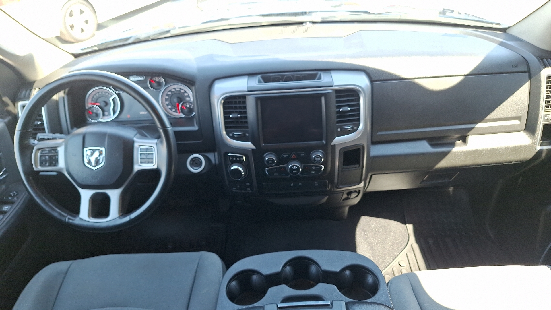 RAM 1500 — foto 6 de 14