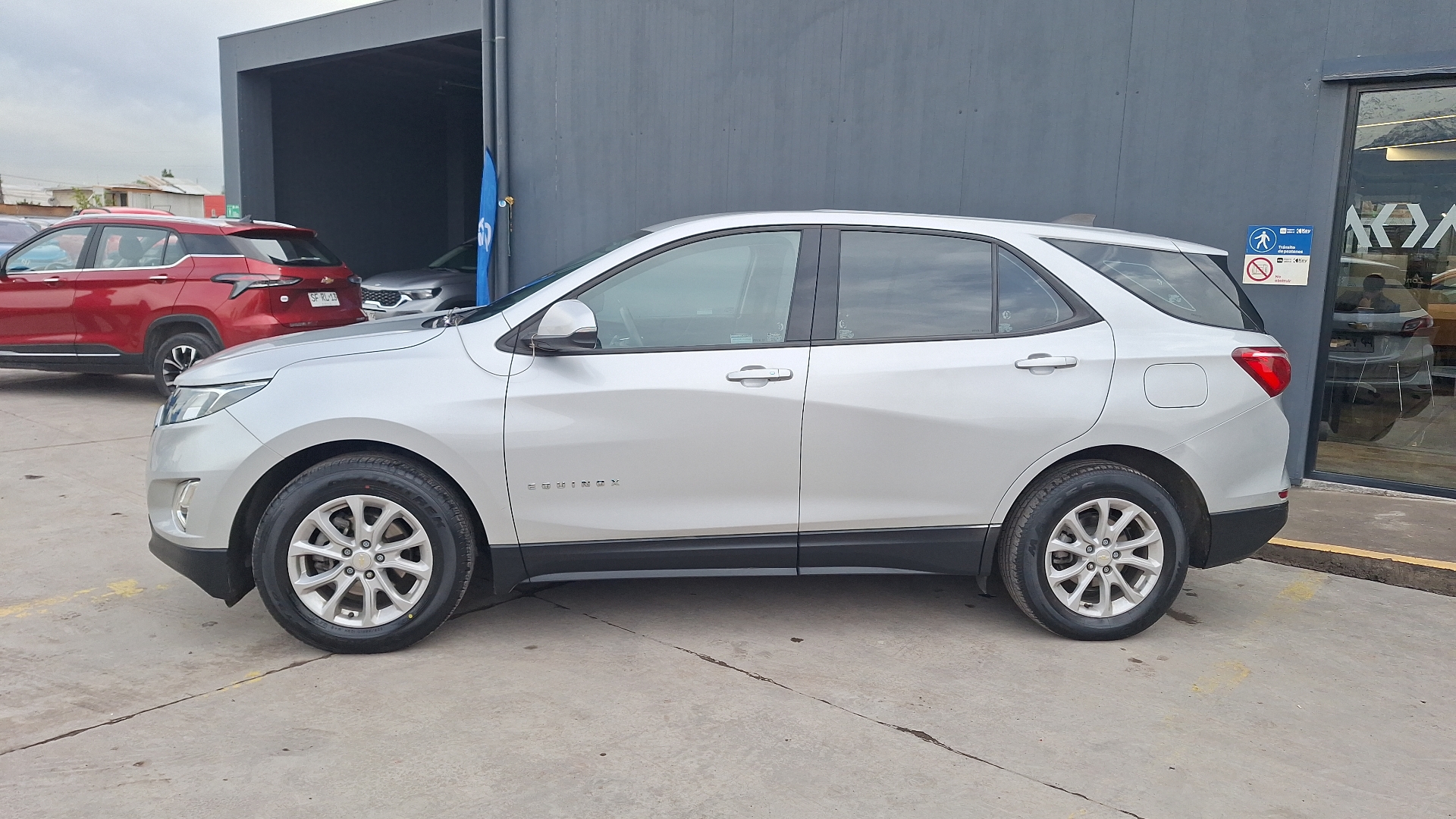 Chevrolet Equinox — foto 2 de 14