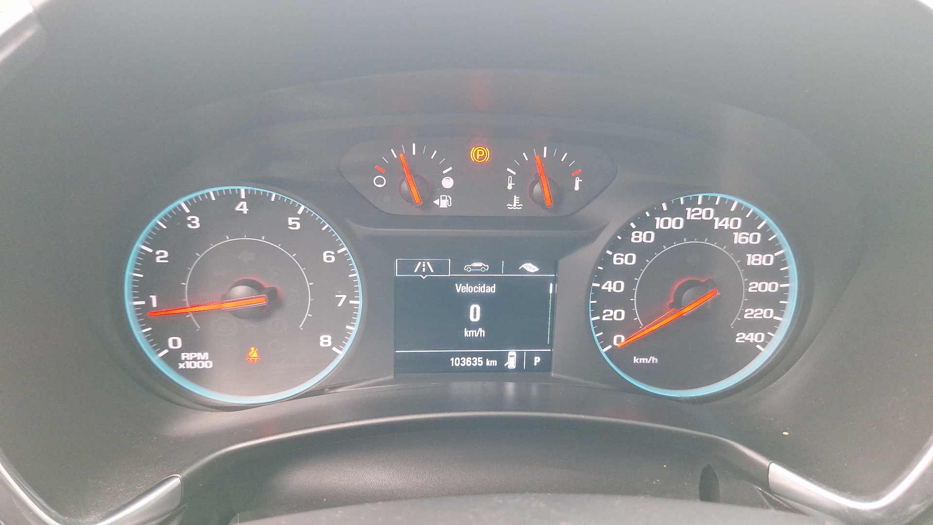 Chevrolet Equinox — foto 9 de 14